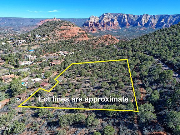 3rd image of 815 AIRPORT Road #9