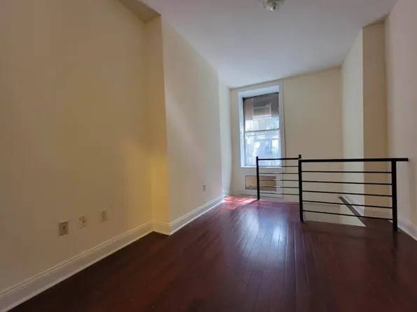 447 West 43rd Street image 1 of 10