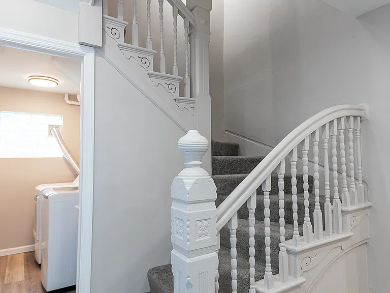 8 Enfield St #1 — Photo 8