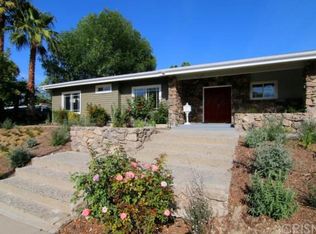 6014 El Canon Ave, Woodland Hills, CA 91367