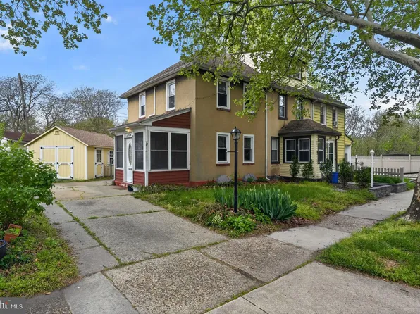 505 Paris Ave, Brooklawn, NJ 08030