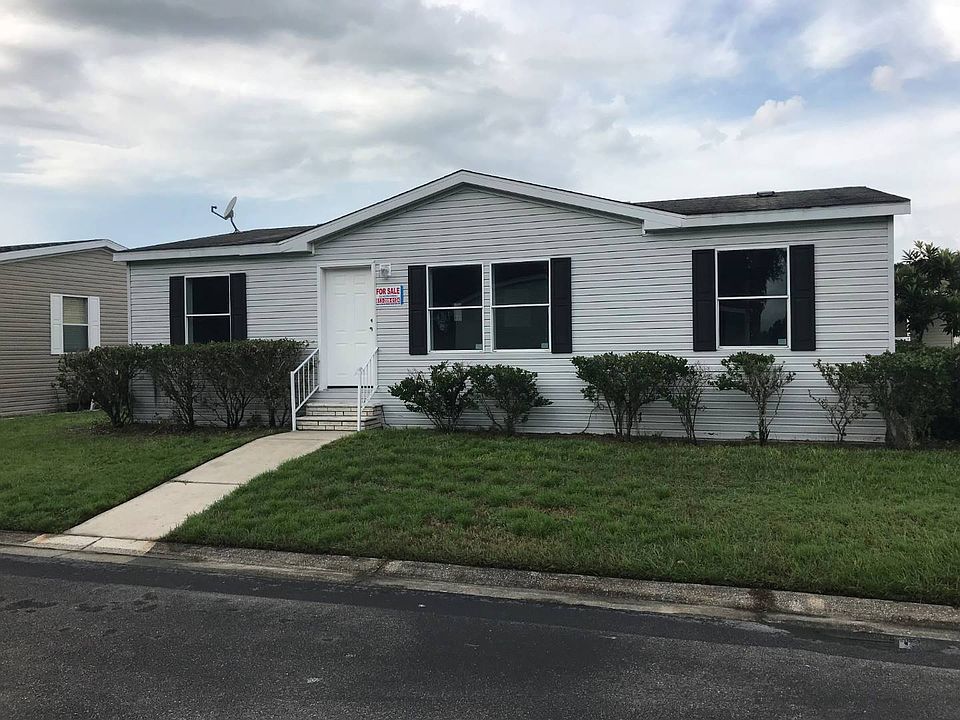 1st image of 3213 Bending Oak Dr