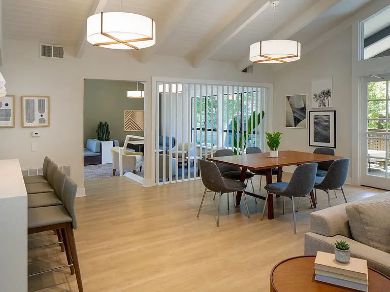 Resident lounge with co-working space