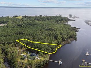 356 Madison Ave, Oriental, NC 28571