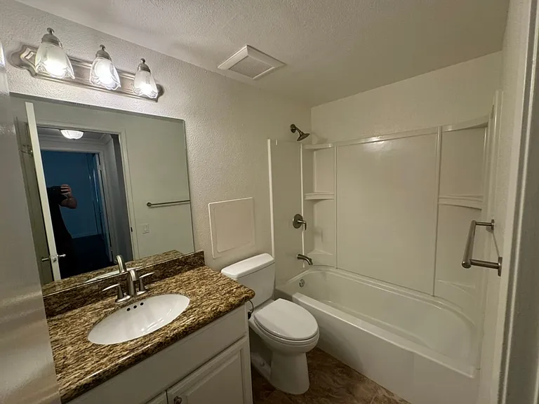 16040 Leffingwell Rd #17 — Photo 9