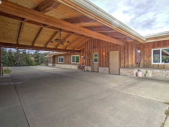 5th image of 94621 N Bank Rogue River Rd