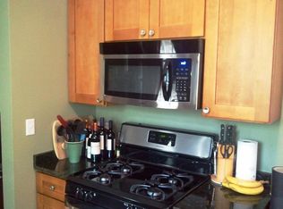 1572 Massachusetts Ave APT 6, Cambridge, MA 02138