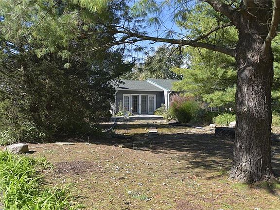 3rd image of 9710 N County Road 1025 E