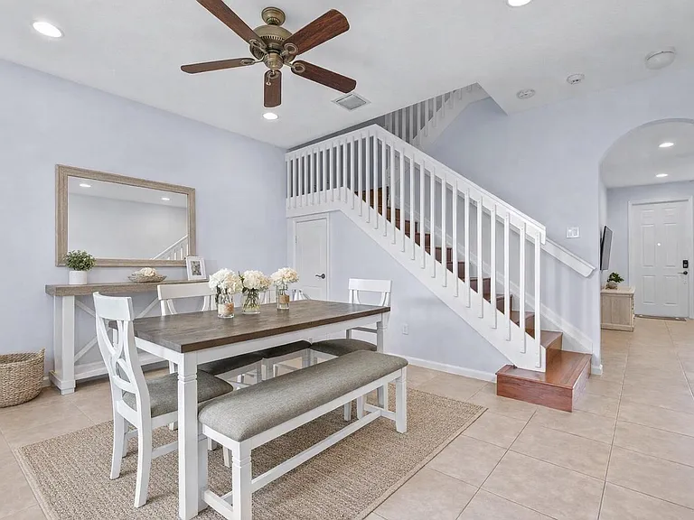 7221 Briella Dr — Photo 32