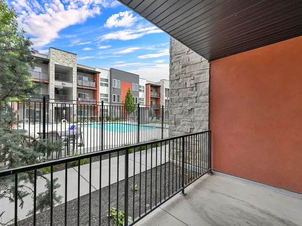 875 S Depot St APT B141, Clearfield, UT 84015