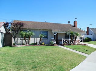 17832 Prescott Ln, Huntington Beach, CA 92647