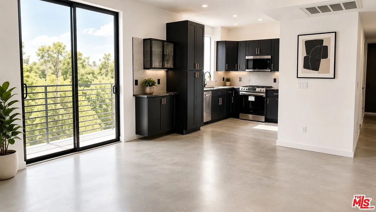 2 bed, 2.0 bath, 1300 sqft, $3,750 — Photo 1