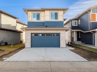 18215 94th St NW, Edmonton, AB T5Z 0V1