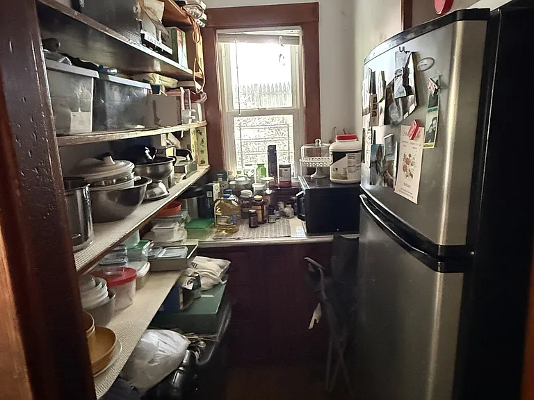 Lewis St — Photo 3