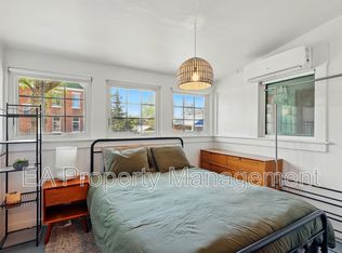 223 Edith Blvd SE UNIT 2, Albuquerque, NM 87102