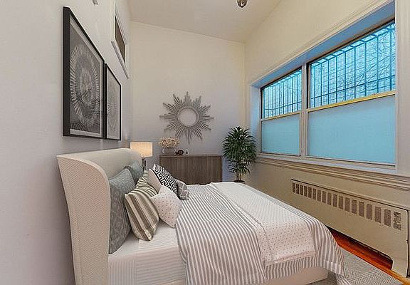 2nd image of 107 W 68th St #E