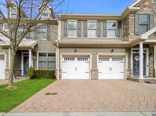 2101 Freeman Way, Allendale, NJ 07401
