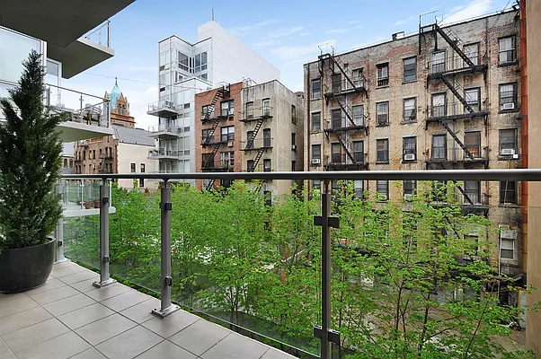 Sold by Corcoran | media 14