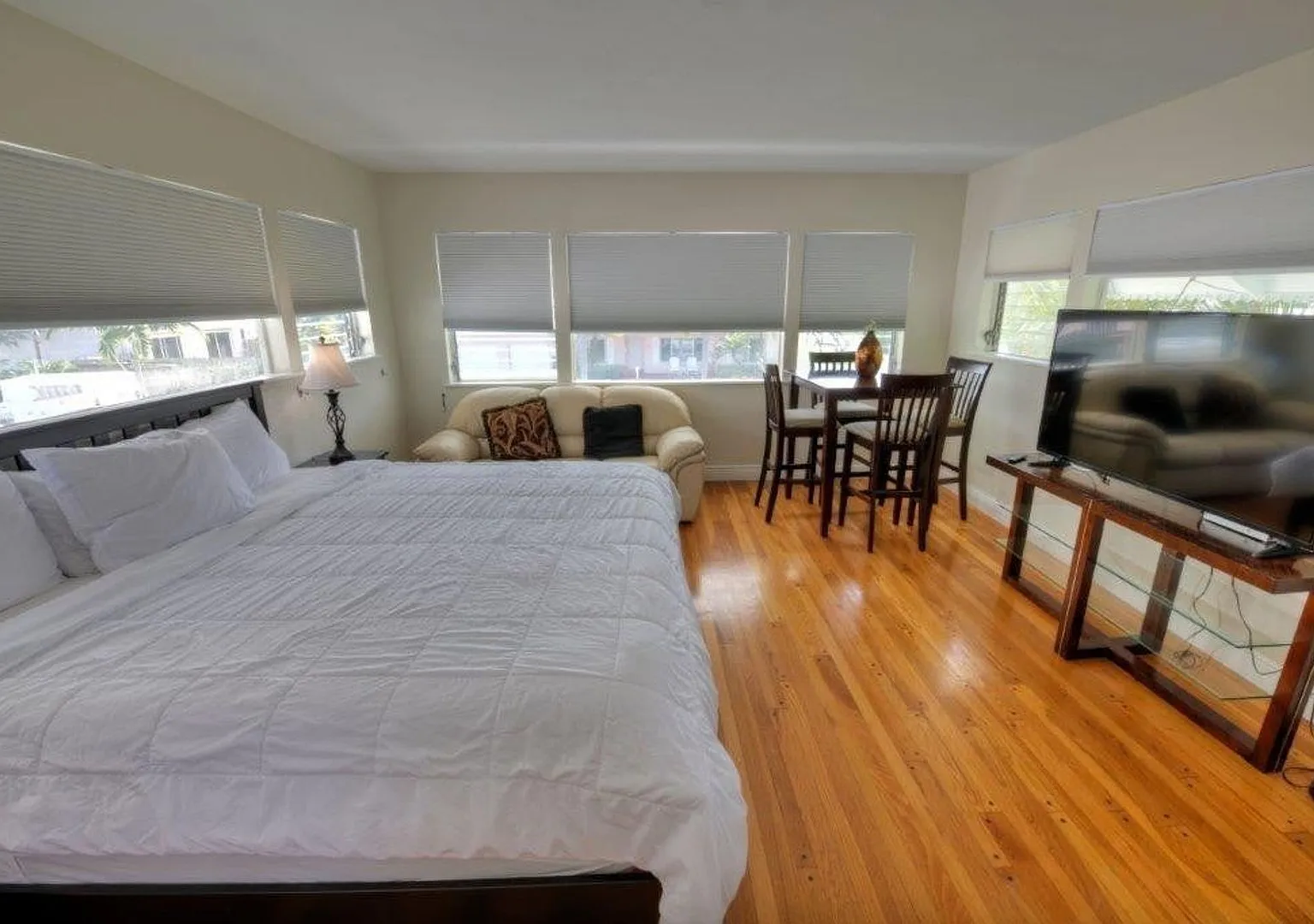 3201 Ne 23rd St #0 Fort Lauderdale, Fl 33305 — Photo 3