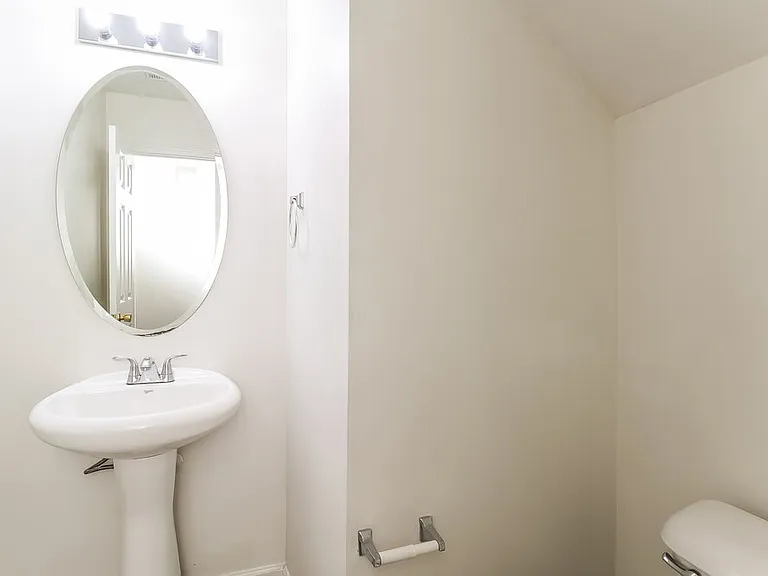 4625 Canipe Dr — Photo 16