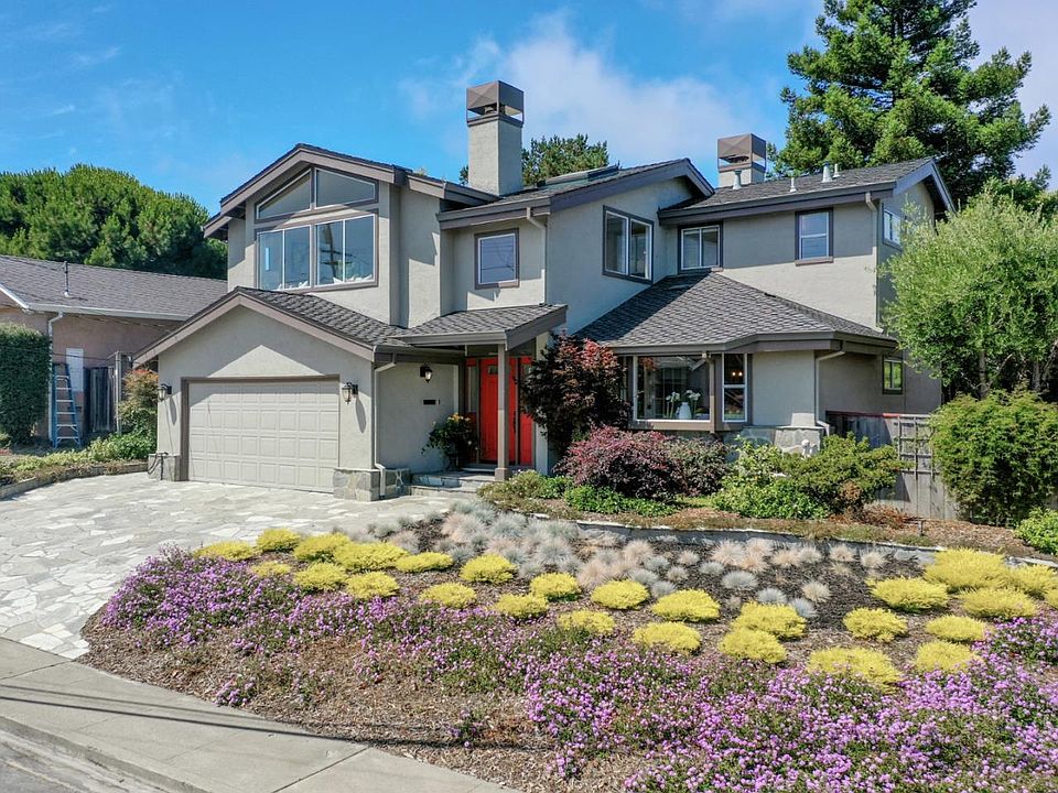 1st image of 3923 Christian Dr