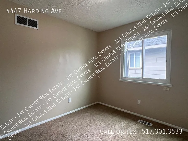 4447 Harding Ave — Photo 11