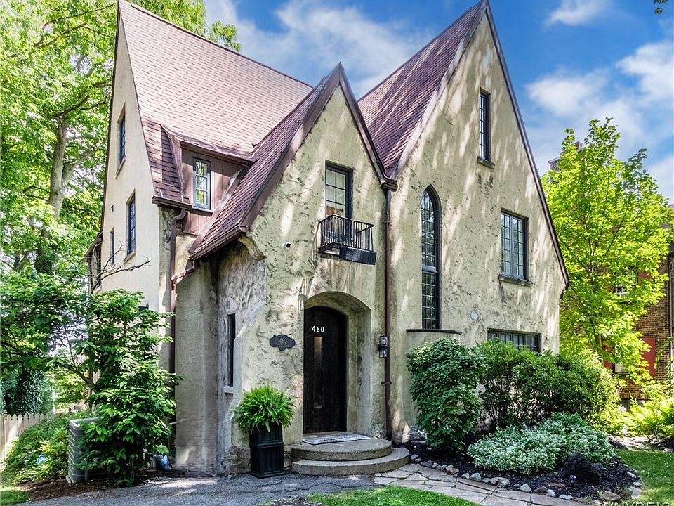 1st image of 460 College Ave