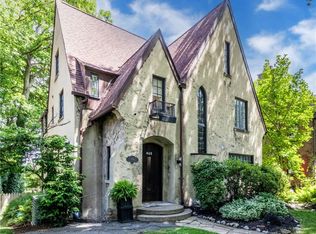 460 College Ave, Niagara Falls, NY 14305