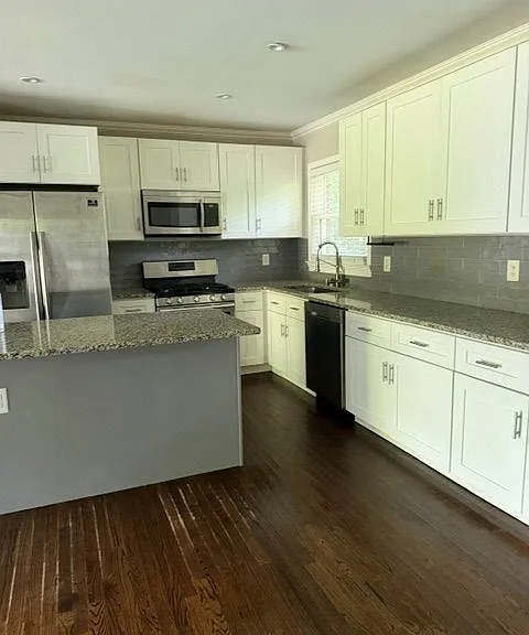 3155 Beech Dr — Photo 4