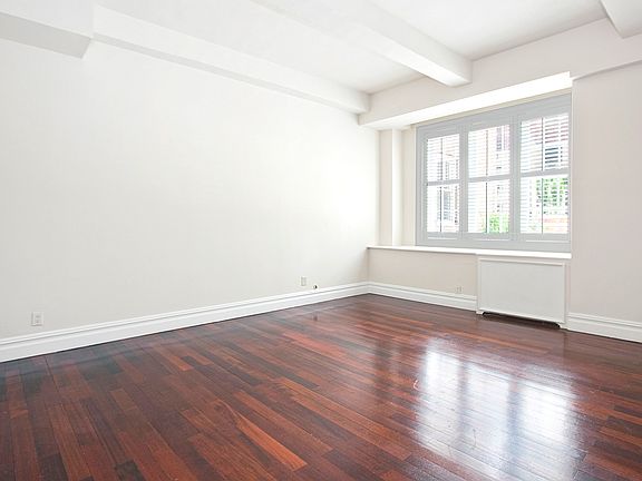 5th image of 52 E 78th St APT 3