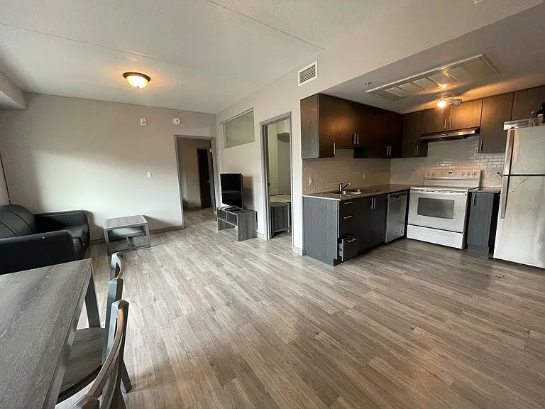 275 Larch St #A504 — Photo 6