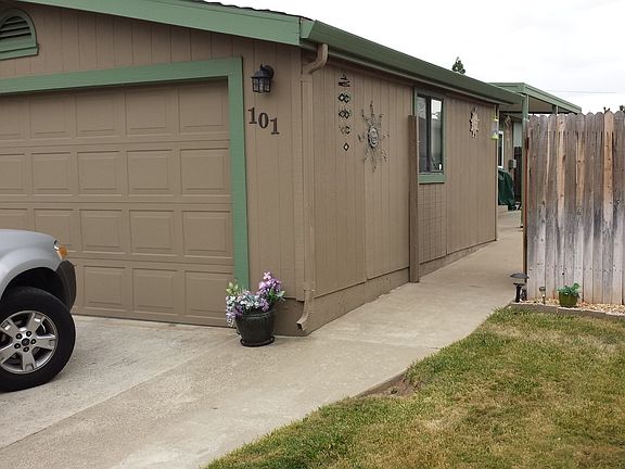 2nd image of 7855 Cottonwood Ln Unit 101