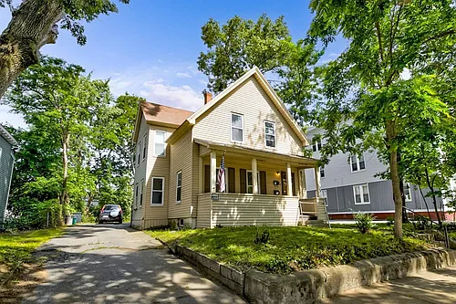 78 Birch St Photo 1