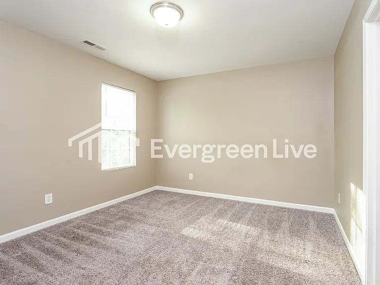 364 Kendall Dr — Photo 12