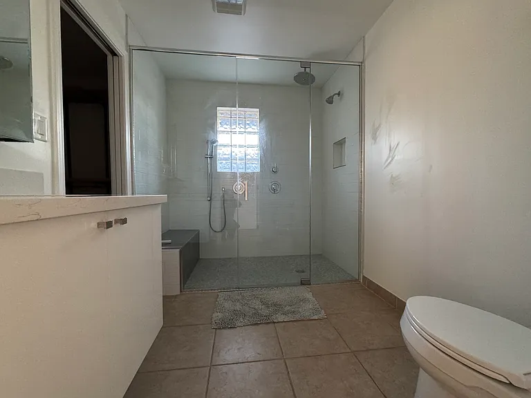 644 E La Jolla Dr — Photo 15