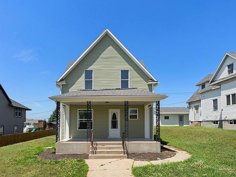 Listing photo 2