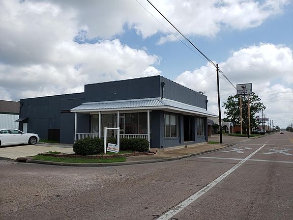 2nd image of 1036 Nederland Ave