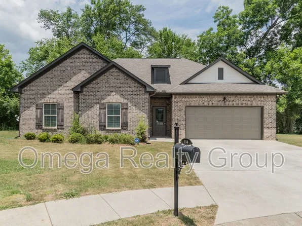 114 Falling Waters Ln, Maylene, AL 35114