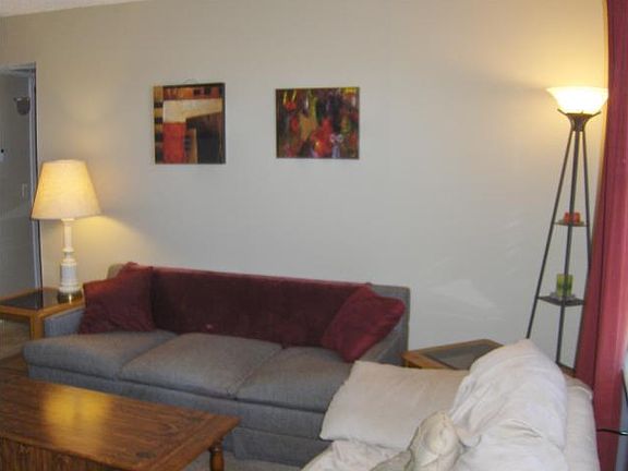 2nd image of 401 12th Ave #257