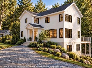 118 North St, Kennebunkport, ME 04046