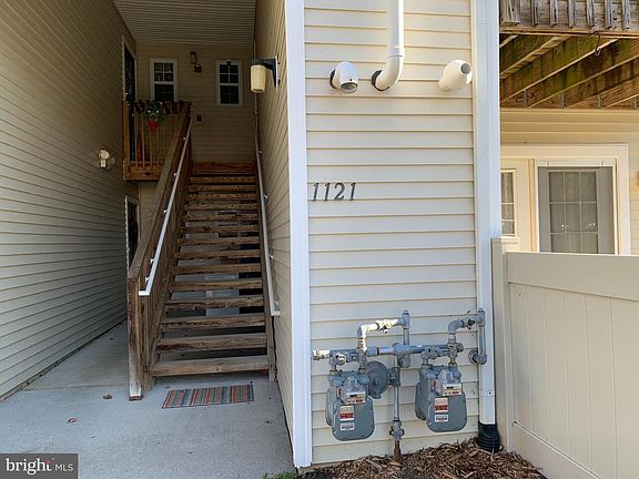 5th image of 1121 Tristram Cir