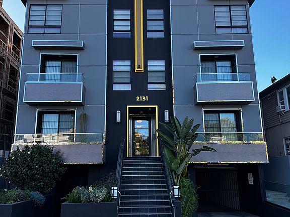 2nd image of 2131 S Beverly Glen Blvd APT 1