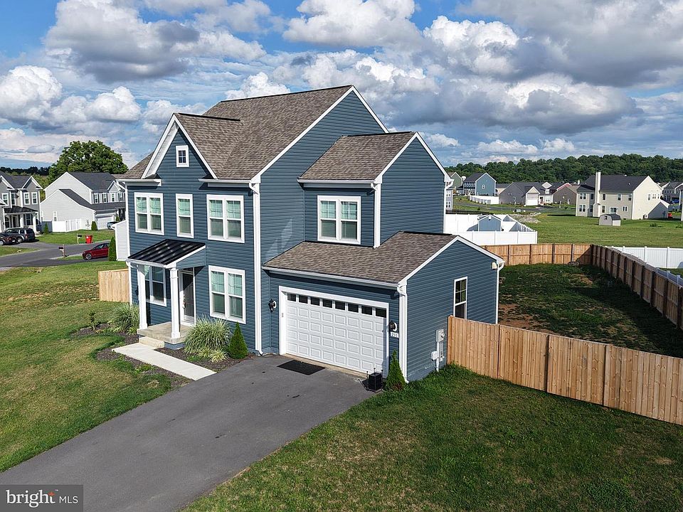1st image of 231 Pindar St
