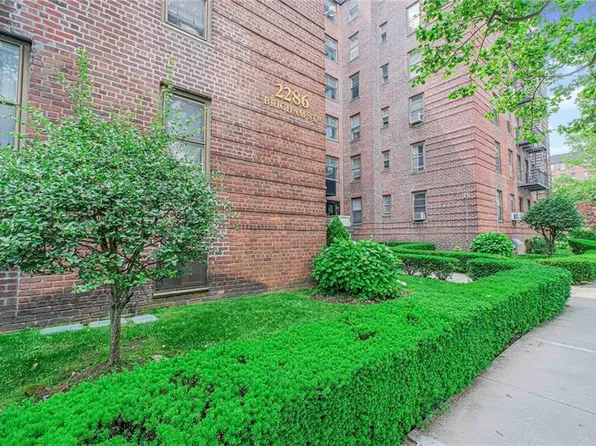 2286 Brigham St APT 1E, Brooklyn, NY 11229