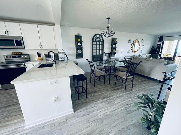 2nd image of 7430 S Ocean Drive #219