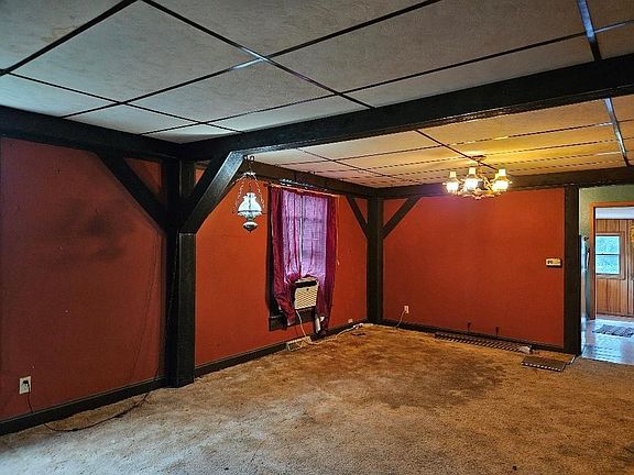 3rd image of 303 S Central Ave