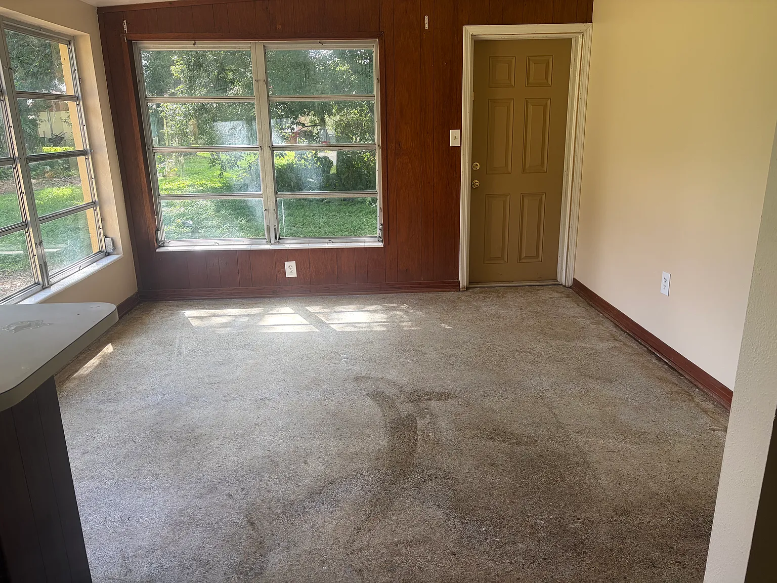 3 bed, 1260 sqft, $1,750 — Photo 4