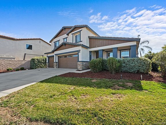 3rd image of 34081 Clovis Way