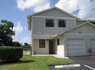 10401 NW 3rd St, Pembroke Pines, FL 33026