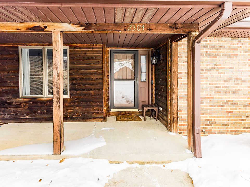 2304 N Moors St, Muncie, IN 47304 | Zillow